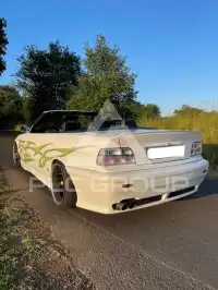 1995 BMW 320