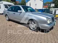 1995 Mercedes Benz E 320
