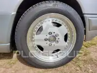 1995 Mercedes Benz 220