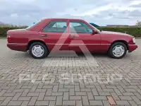 1995 Mercedes Benz 220