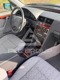 1995 Mercedes Benz C 220