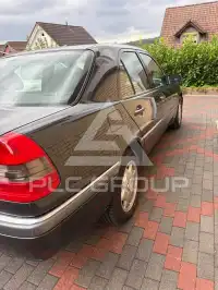1995 Mercedes Benz C 220