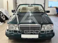 1995 Mercedes Benz E 200