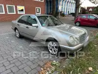 1995 Mercedes Benz E 200