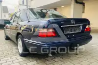 1995 Mercedes Benz E 220