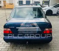 1995 Mercedes Benz E 220