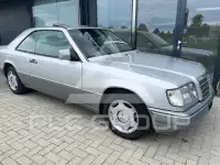 1995 Mercedes Benz E 220