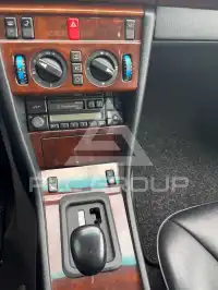 1995 Mercedes Benz E 220