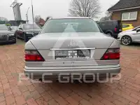 1995 Mercedes Benz E 220