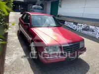 1995 Mercedes Benz E 220