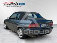 1995 Ford ESCORT