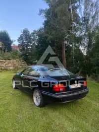 1996 BMW 520