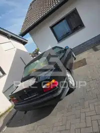 1996 BMW 318