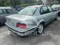 1996 BMW 728