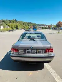 1996 BMW 728