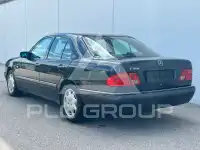 1996 Mercedes Benz E 320