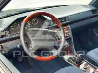1996 Mercedes Benz E 320