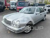 1996 Mercedes Benz E 230