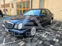 1996 Mercedes Benz E 200
