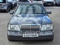 1996 Mercedes Benz E 220