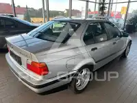 1997 BMW 318