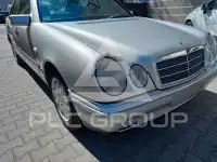 1997 Mercedes Benz E 240