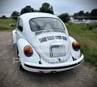 1997 Volkswagen BEETLE
