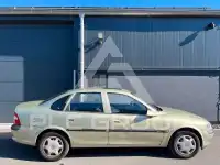 1997 Opel Vectra