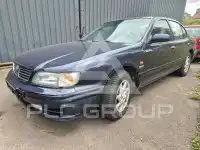 1998 Nissan MAXIMA