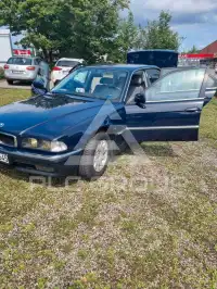1998 BMW 740