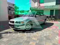 1998 BMW 320