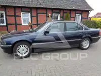 1998 BMW 728