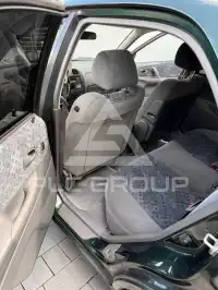 1998 Mazda 323