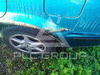 1998 Mazda 323