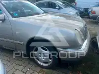 1998 Mercedes Benz E 320