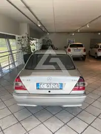 1998 Mercedes Benz C 220