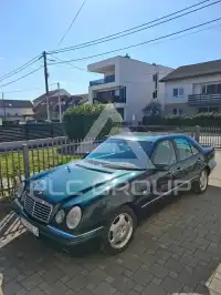 1998 Mercedes Benz E 200