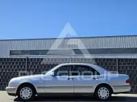 1998 Mercedes Benz E 200