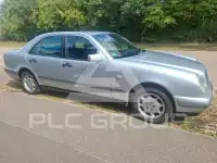 1998 Mercedes Benz E 200