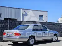 1998 Mercedes Benz E 200