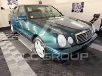 1998 Mercedes Benz E 220