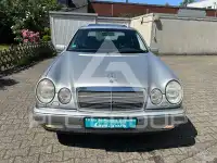 1998 Mercedes Benz E 240