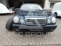 1998 Mercedes Benz E 240