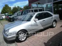 1998 Mercedes Benz E 240