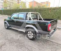 1999 Nissan Navara