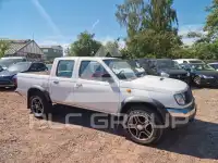 1999 Nissan Navara