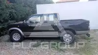 1999 Nissan Navara