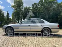 1999 BMW 740