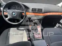 1999 BMW 523