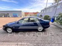 1999 BMW 528
